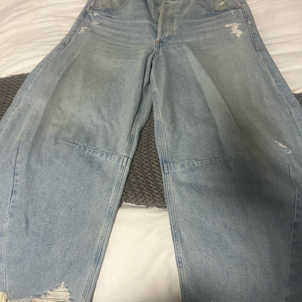 Citizens of Humanity Light Wash Jeans - Picture 4 of 4